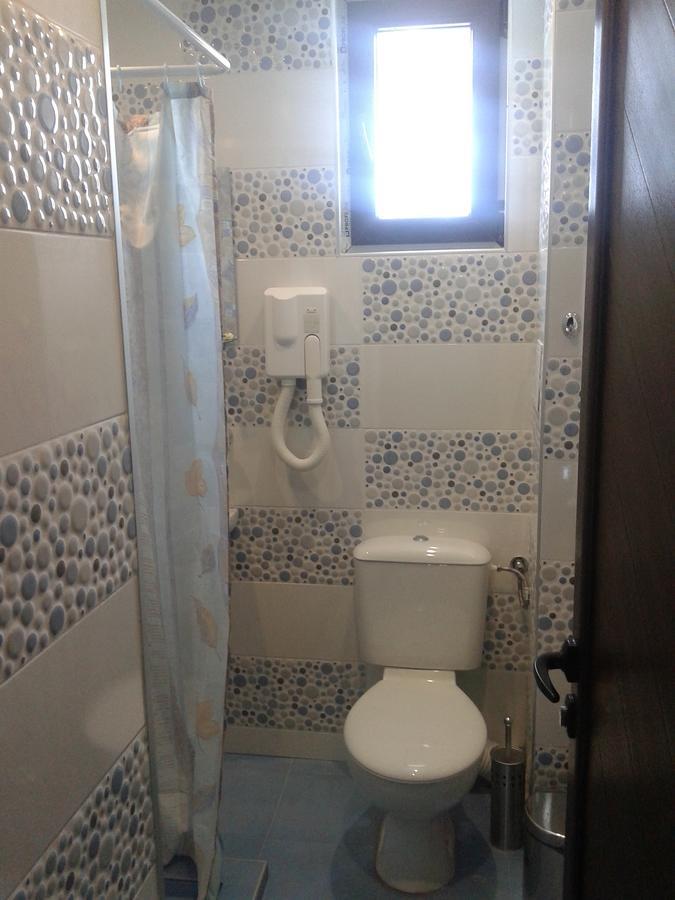 Family Hotel Balkana Apriltsi  Extérieur photo